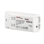 Comutatorul de proximitate WDN-04 este utilizat pentru a aprinde/stinge luminile fără contact. Comutatorul este activat prin apropierea mâinii de suprafața pe care este montat senzorul. Această metodă de control nu necesită contact direct cu senzorul. Ca atare, poate fi montat (de ex. intr-un blat de bucătărie) și complet invizibil pentru utilizator. Senzorul WDN-04 vine cu un cablu de 2,5 m. Senzorul poate fi montat in lemn, sticla, piatra si alte materiale cu excepția celor cu metal. Indiferent de material, se recomandă ca spațiul de deasupra senzorului să nu depășească 10 mm. Aceasta oferă cea mai mare sensibilitate de detectare. Comutatorul WDN-04 este alimentat la 230V AC. Are o tensiune de ieșire cu o sarcină maximă de 300 W. Comutatorul este conceput pentru a controla sursele de lumină convenționale (becuri tradiționale, halogen) și de joasă tensiune (halogen 12 V AC, diode LED). Pentru a controla sursa de alimentare de joasă tensiune, la ieșirea comutatorului trebuie conectată o sursă de alimentare sau un sistem transformator adecvat. Comutatorul este proiectat pentru montare la suprafață și este înșurubabil. Îndeplinește standardele de siguranță cerute și poate fi instalat și pe materiale inflamabile, de ex. lemn, placi de mobilier si gips-carton.